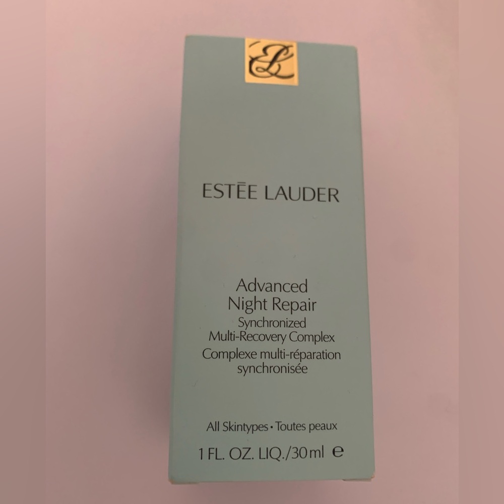 Este Lauder night repair serum new